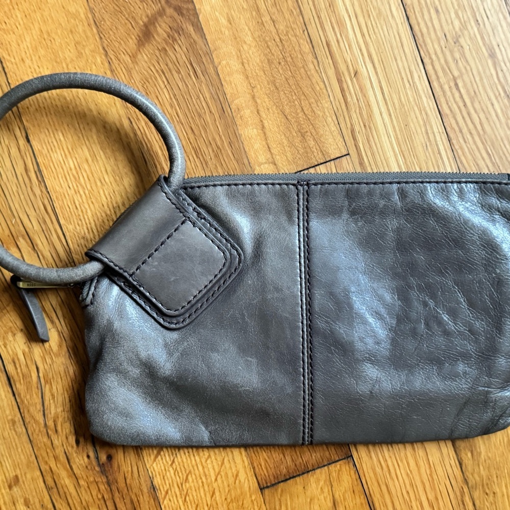 HOBO Sable Wristlet Clutch - Brown Leather